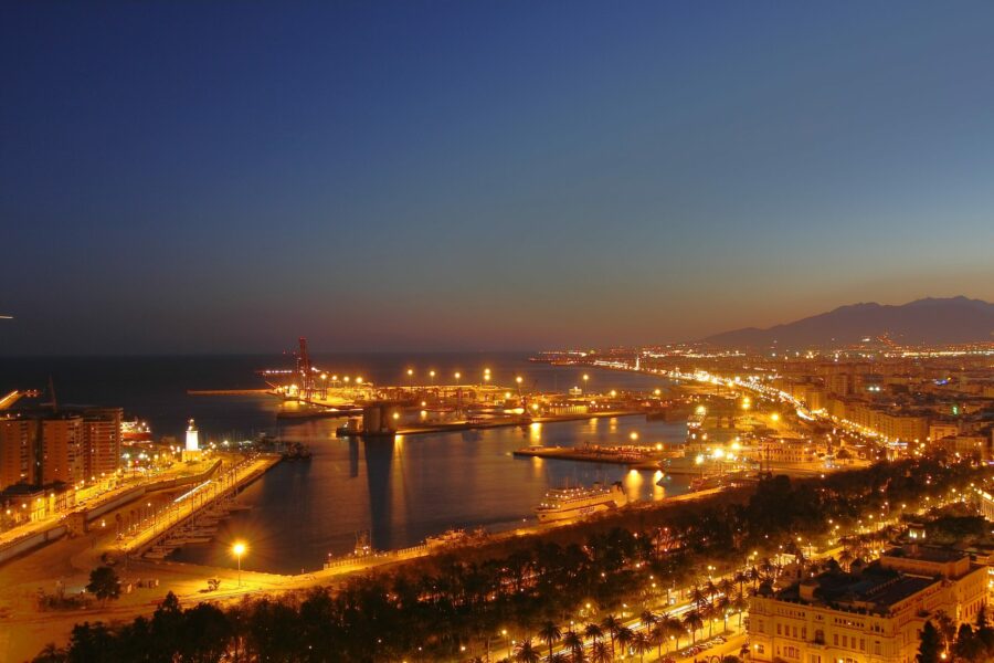 Port of Málaga - Sailboat rental from Málaga to Madeira